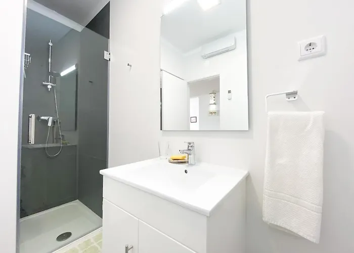 Charming At Meia #1866 Lagos